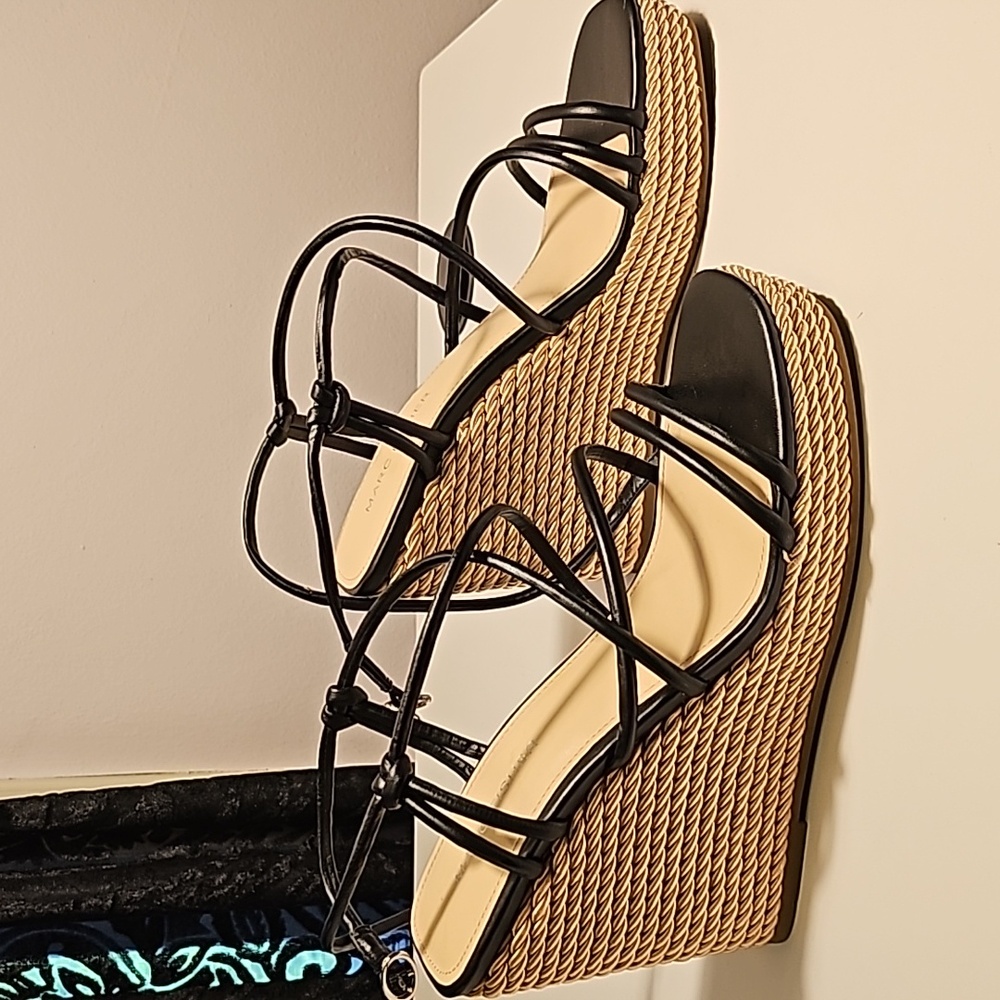 Marc Fisher Zesty Wedge Sandal 8.5